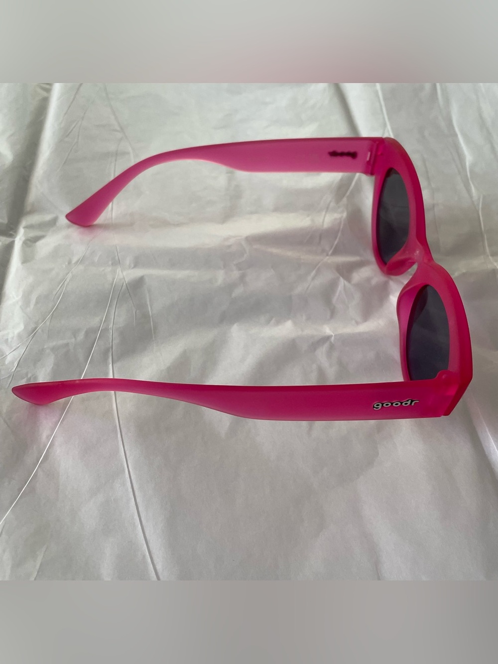 Goodr Moon G Sunglasses Once in a Pink Moon NEW WITH BOX - Picture 5 of 10